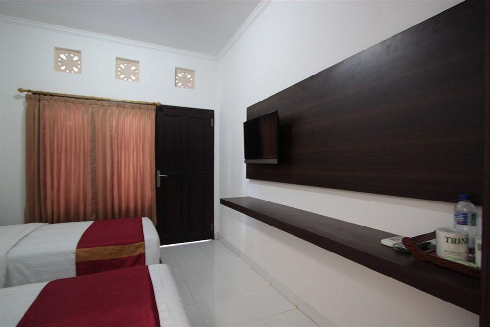 Bakung Sunset Hotel Kuta  Luaran gambar