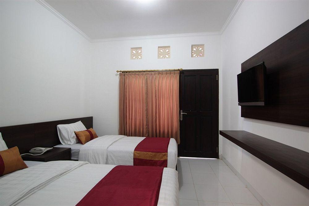Bakung Sunset Hotel Kuta  Luaran gambar