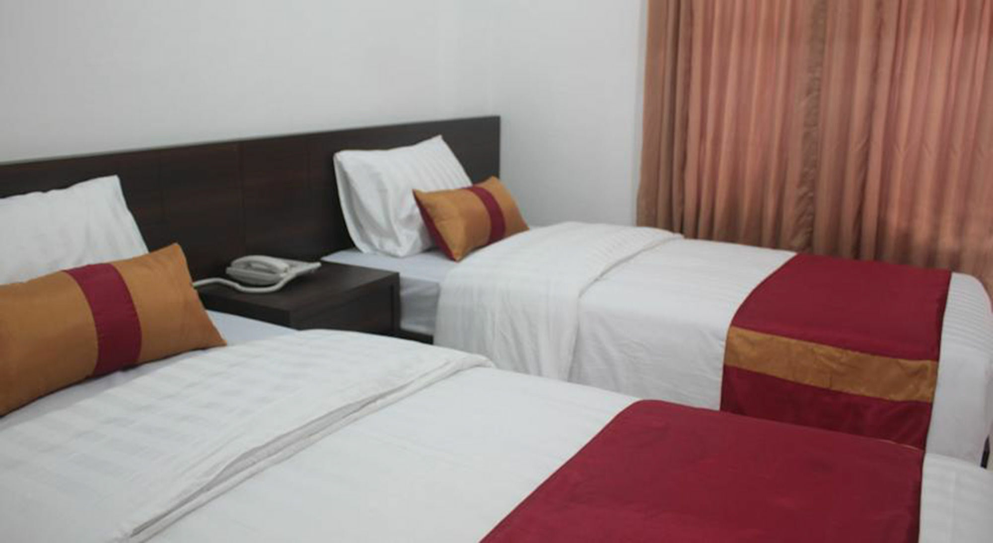 Bakung Sunset Hotel Kuta  Luaran gambar
