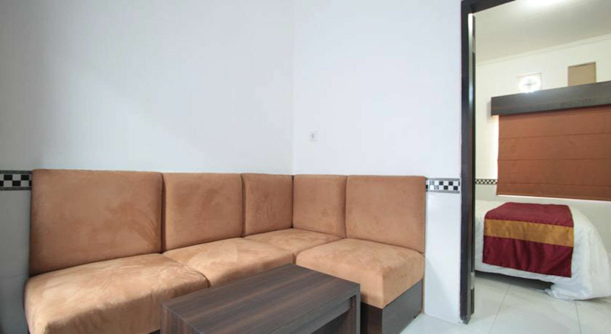 Bakung Sunset Hotel Kuta  Luaran gambar