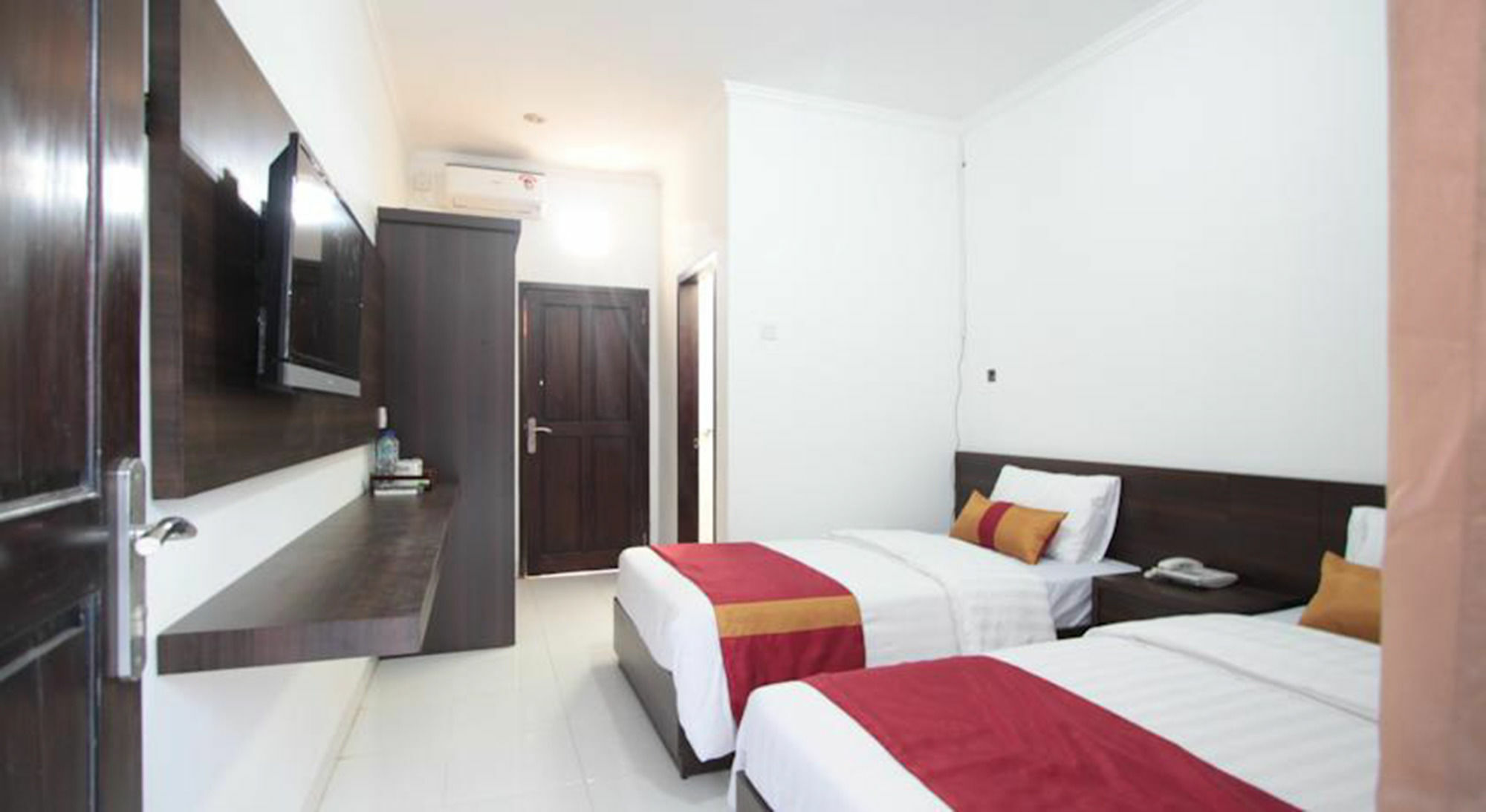 Bakung Sunset Hotel Kuta  Luaran gambar