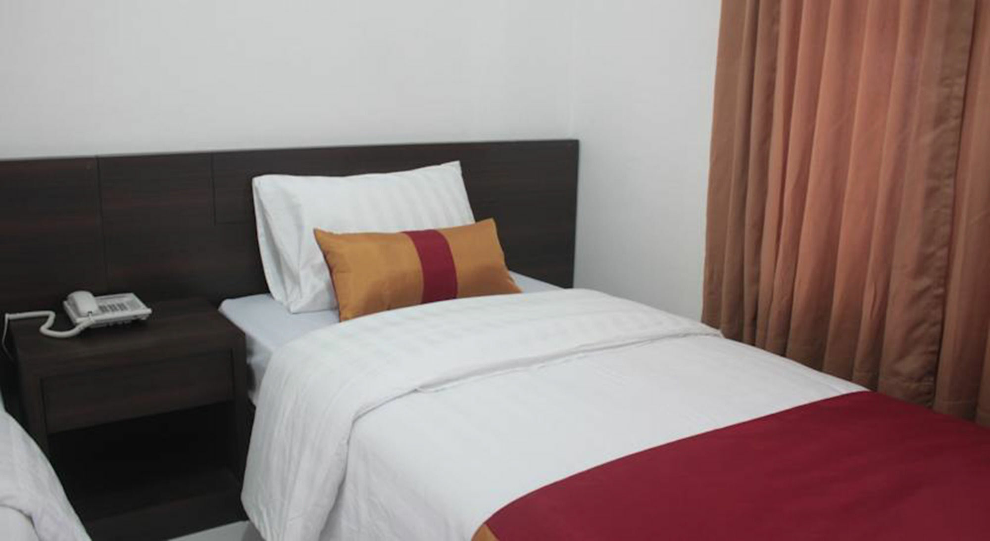 Bakung Sunset Hotel Kuta  Luaran gambar