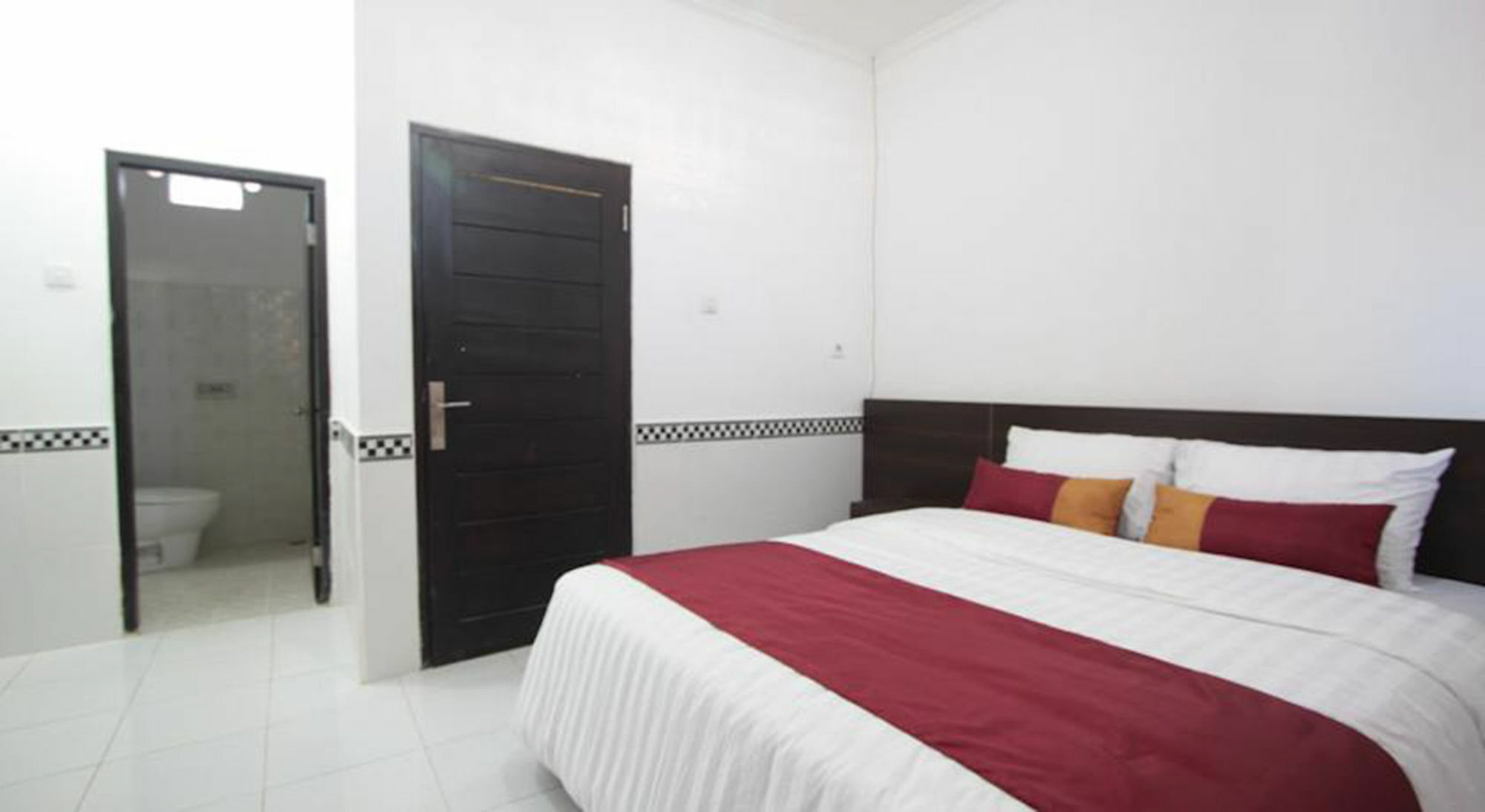 Bakung Sunset Hotel Kuta  Luaran gambar